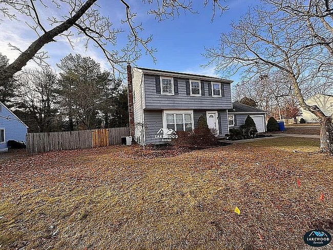 Photo of 300 Ashford Rd, Toms River, NJ