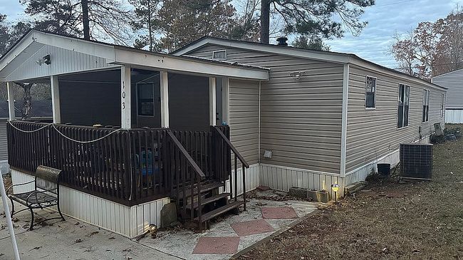 Image of 103 Georgetown Dr