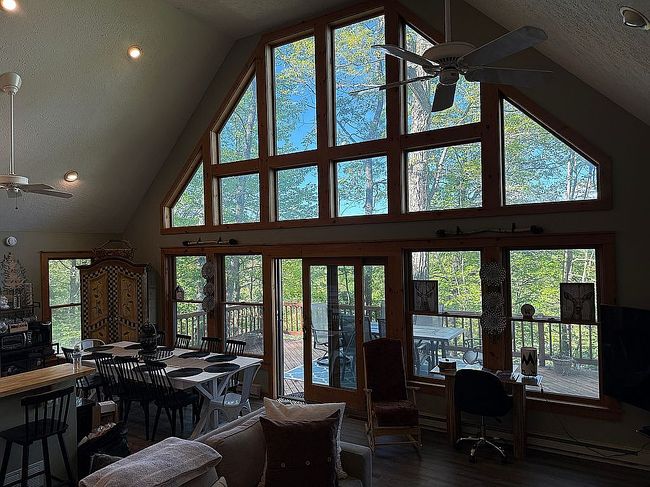 Photo of 111 High Mountain Ln, Tannersville, PA