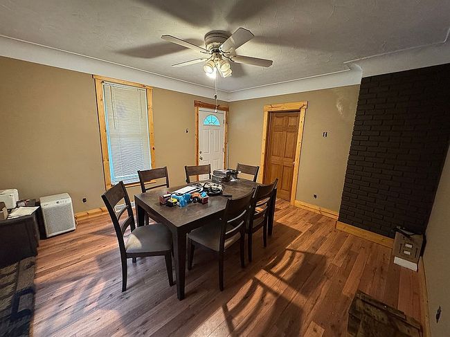 Photo of 601 Walnut St, Alhambra, IL