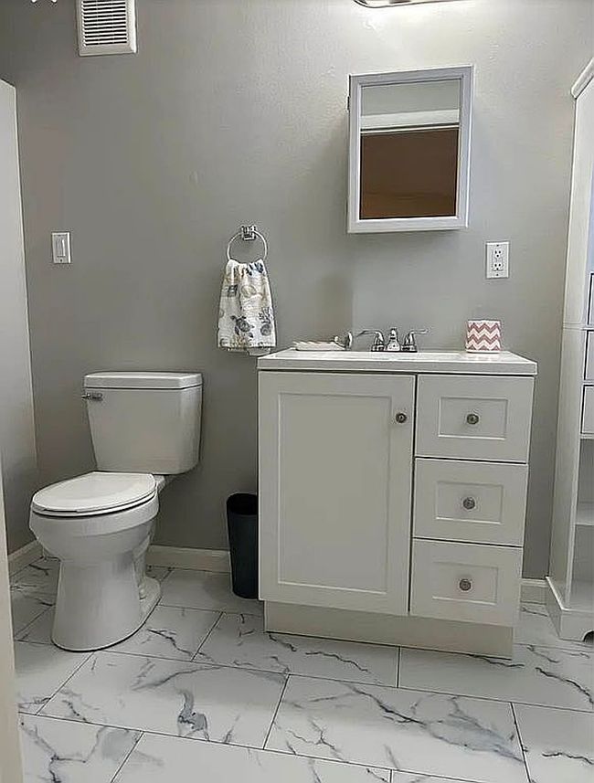 Photo of 5211 Moon St, Zephyrhills, FL
