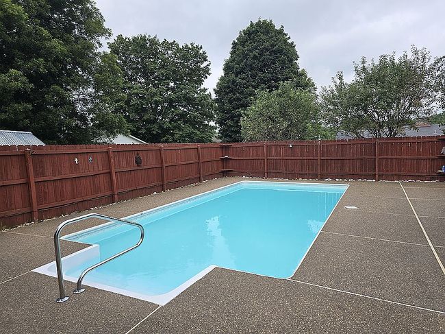Photo of 202 Whitehall St, Elizabethtown, KY