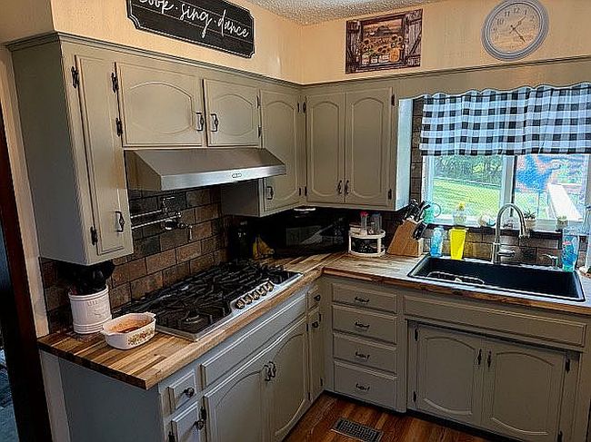 Photo of 534 Bacon Ridge Rd, Granby, MO