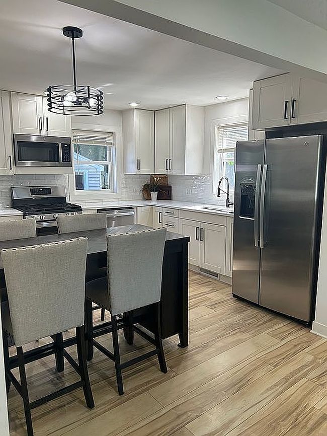 Photo of 636 Chicago Ave, Downers Grove, IL