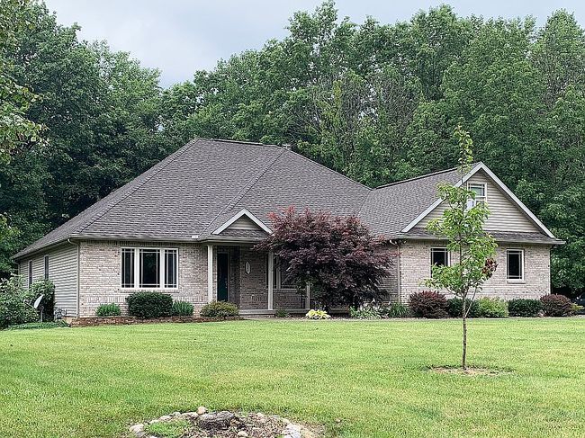 Photo of 2200 Dylan Ct, West Terre Haute, IN