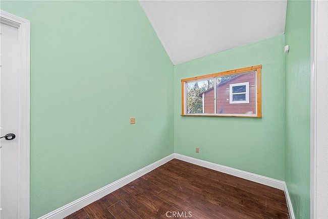 Photo of 23884 Bowl Rd, Crestline, CA