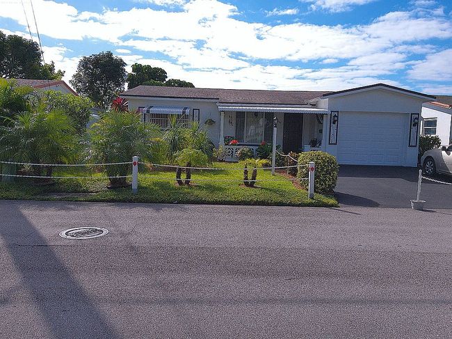 Photo of 1111 Nw 43rd St, Oakland Park, FL