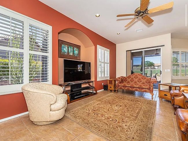 Additional photo 2 of property located at 413 S Valle Escondido