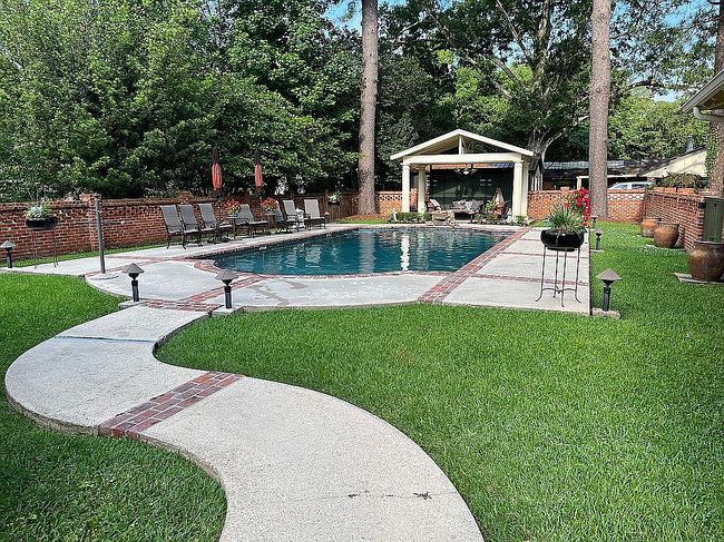 Photo of 313 Darby Ln, New Iberia, LA