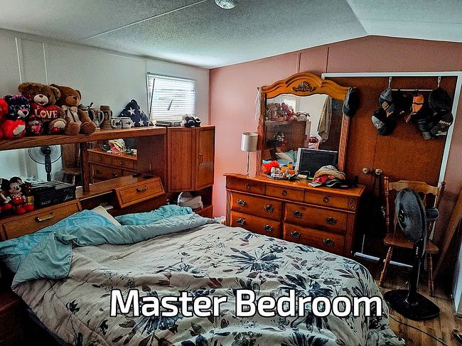 Photo of 109 Chickadee Ln, Windsor, VA