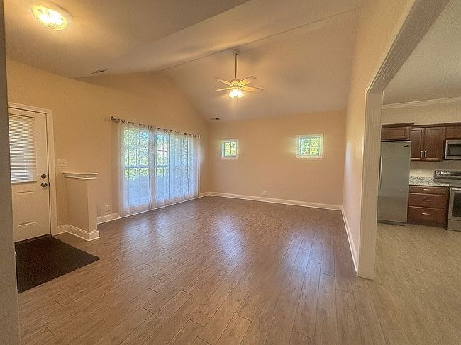 Photo of 5270 Payton Ln, Crestwood, KY