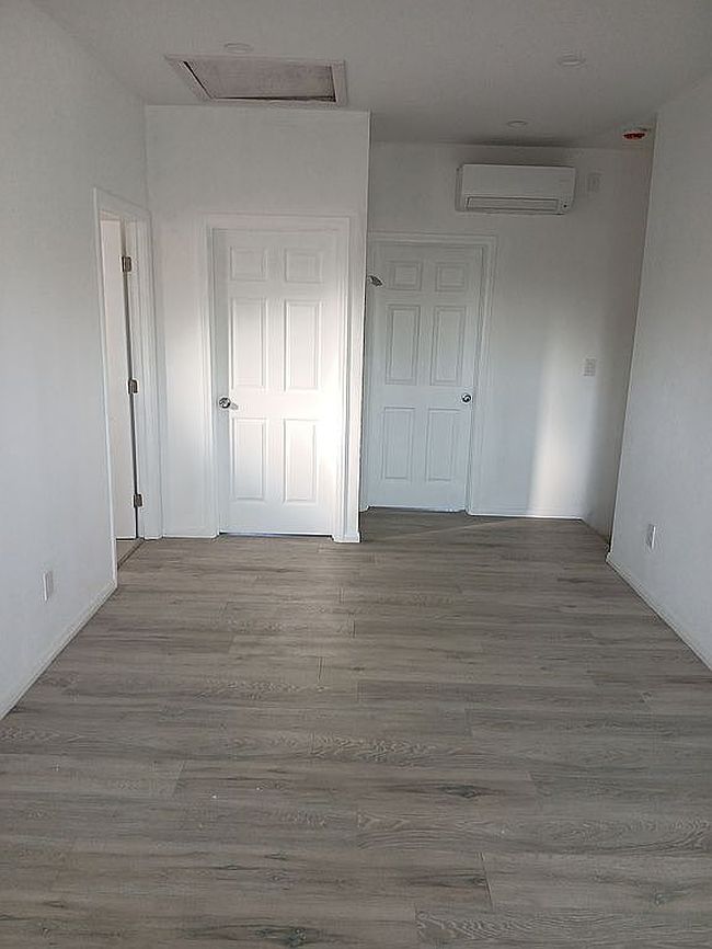 Image of 9760 Telfair Ave
