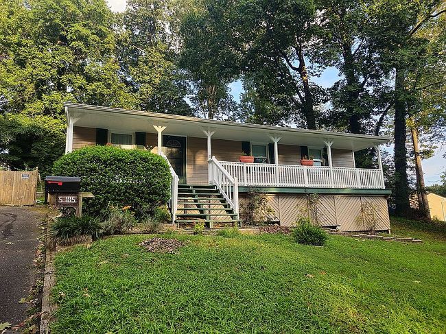 Photo of 5105 Whistling Well Ct, North Chesterfield, VA