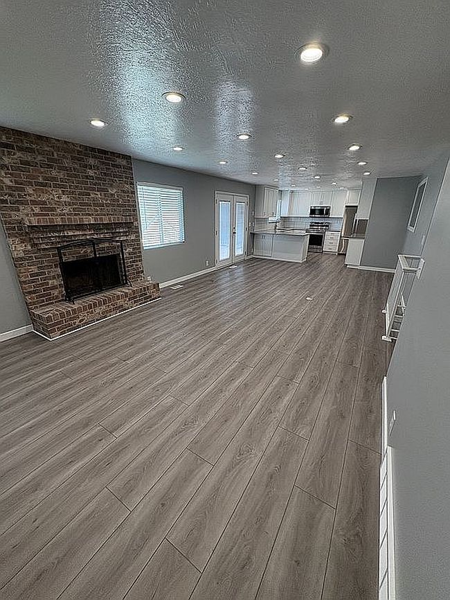 Additional photo 3 of property located at 5608 S Walden Meadows Dr