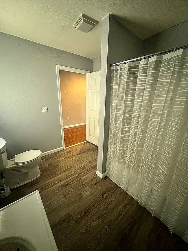 Image of 108 N 3rd St
