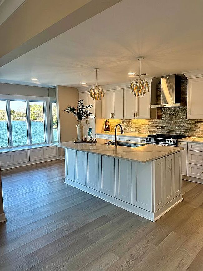 Preview of property located at 700 Oriole Dr Apt 323B