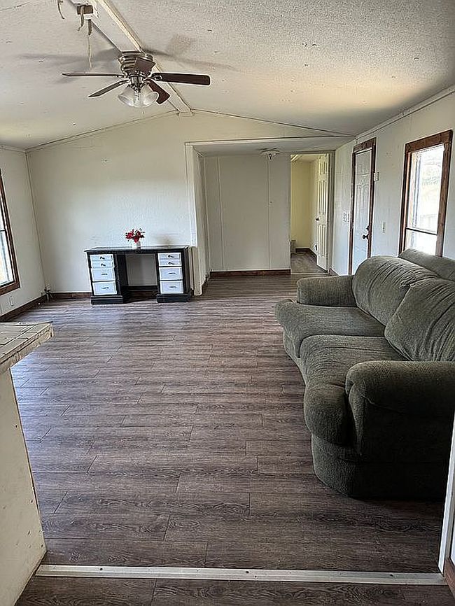 Image of 207 Timberline Dr
