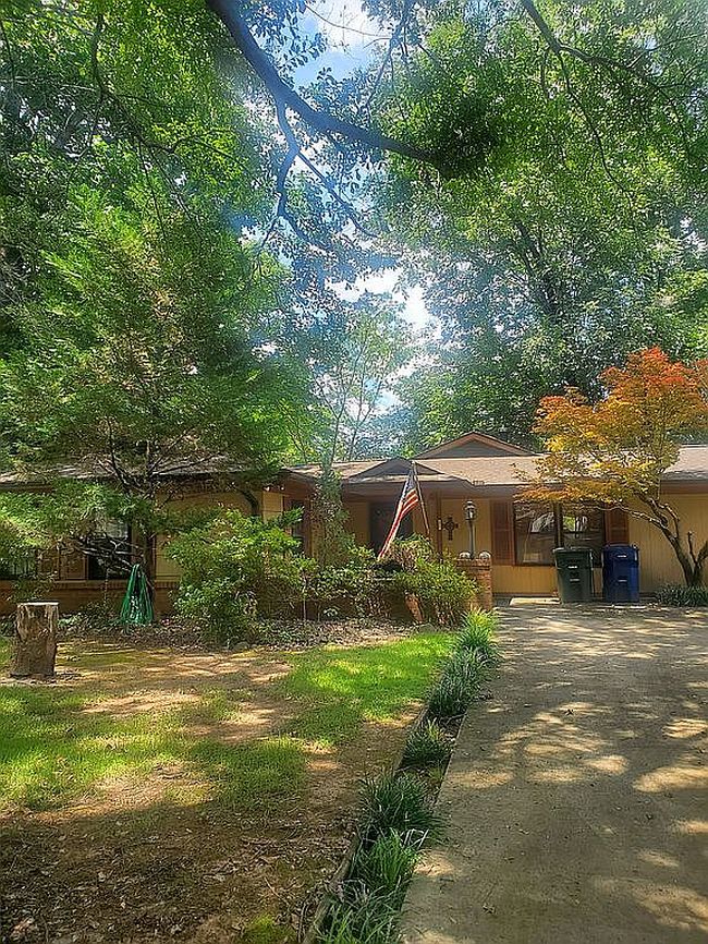 913 Woodall Ln Nw, Huntsville, AL