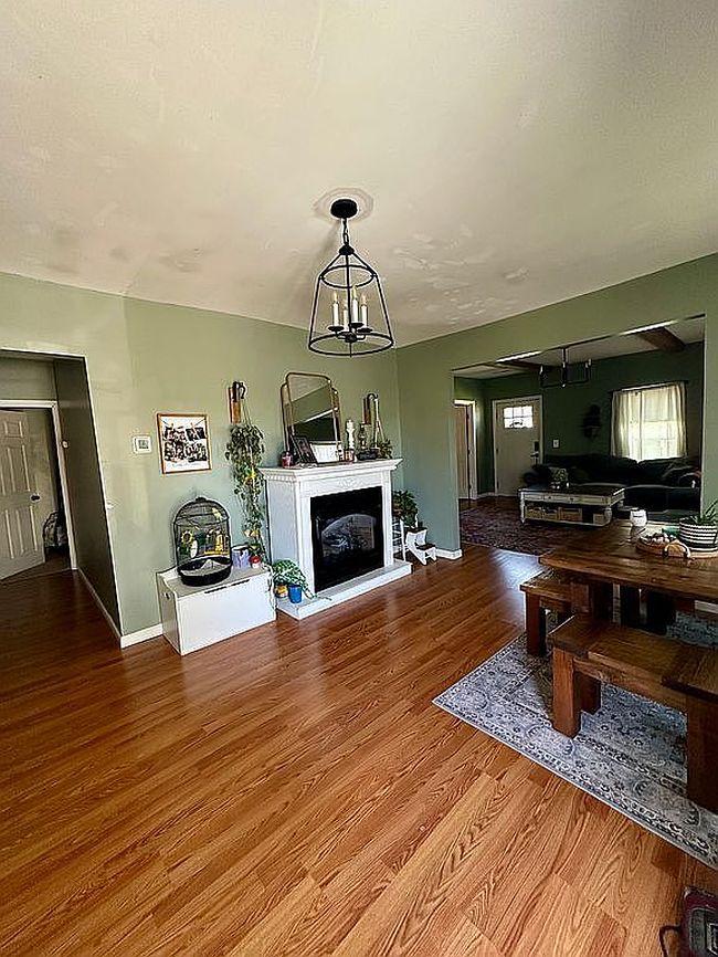 Image of 3383 West Ky #10