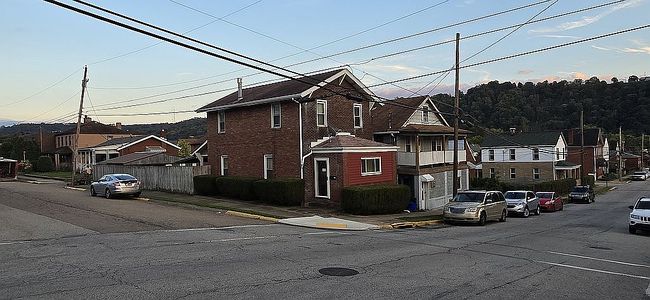Preview of property located at 248 Colfax St