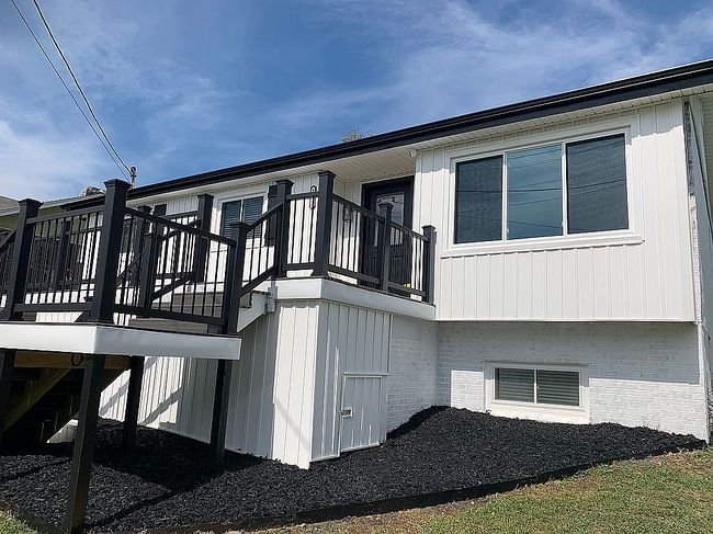Image of 2413 Catherine St