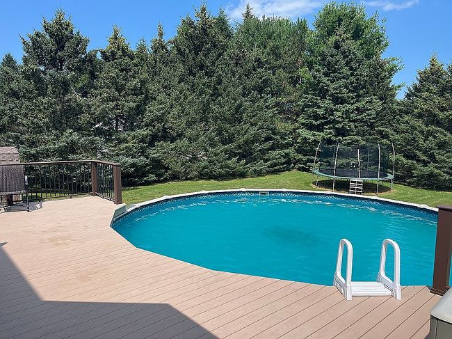 Photo of 2 Shannon Cres, Spencerport, NY