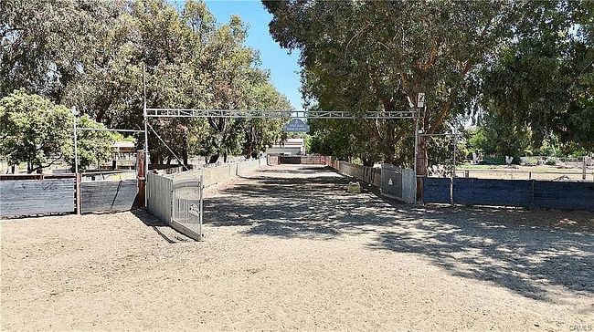 Image of 5560 Rio Rd