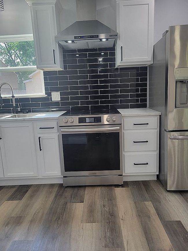 Image of 506 E Price St