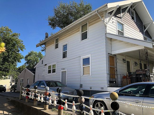 Photo of 3833 6th Ave, Des Moines, IA