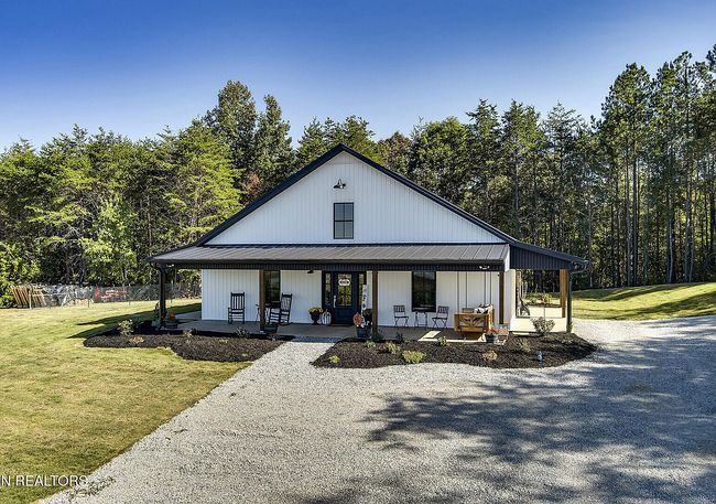Preview of property located at 2645 River Rd