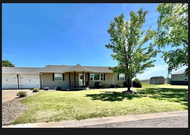 Photo of 203 Evans St, Ellsworth, KS