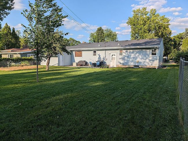 Image of 2008 Cottonwood St