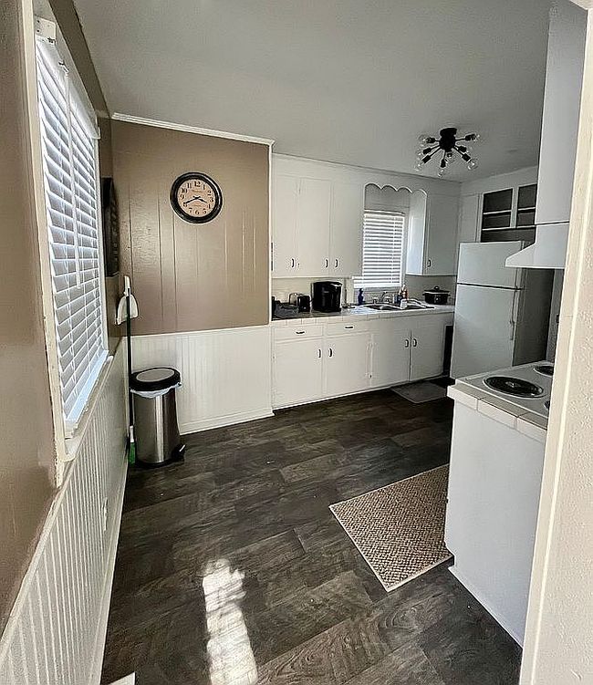 Image of 217 Bradley Ave