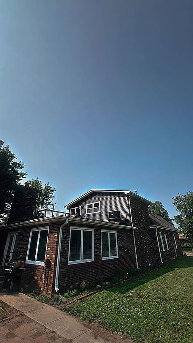 Photo of 1013 Busseron St, Vincennes, IN
