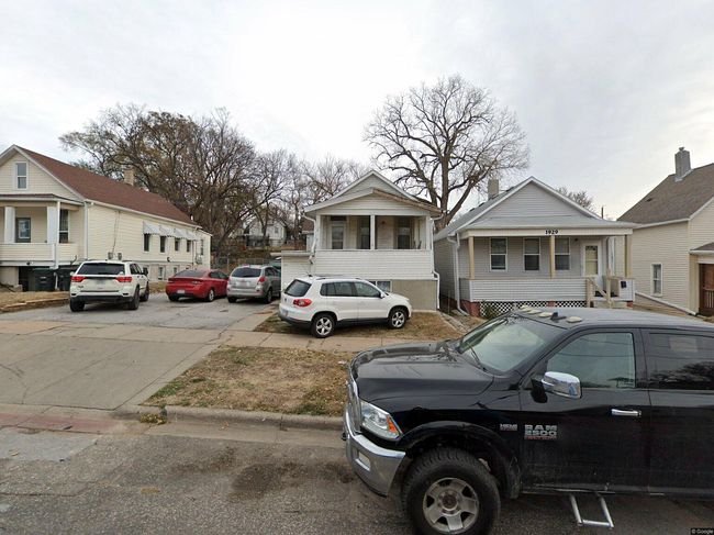 1927 S 18th St, Omaha, NE