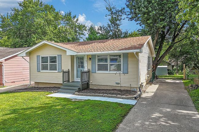 Additional photo 3 of property located at 1851 Pleasant View Cir