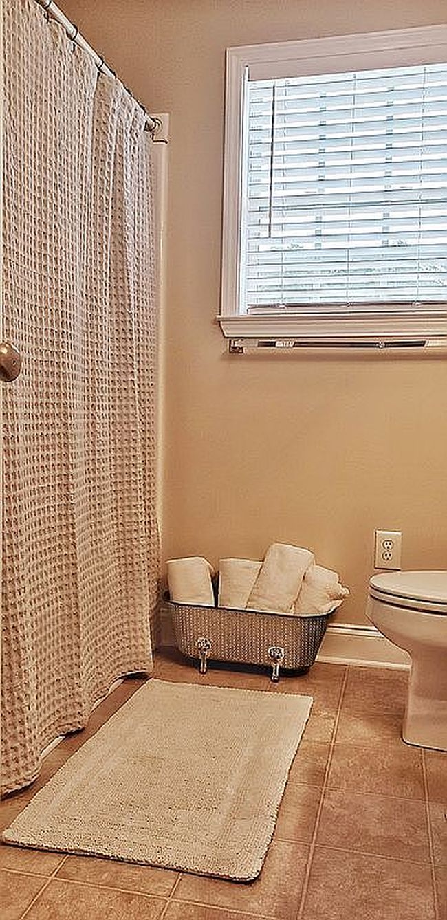 Photo of 80 Woodland Way, Sparta, GA