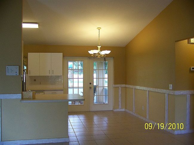 Photo of 819 Grove Dr, Naples, FL