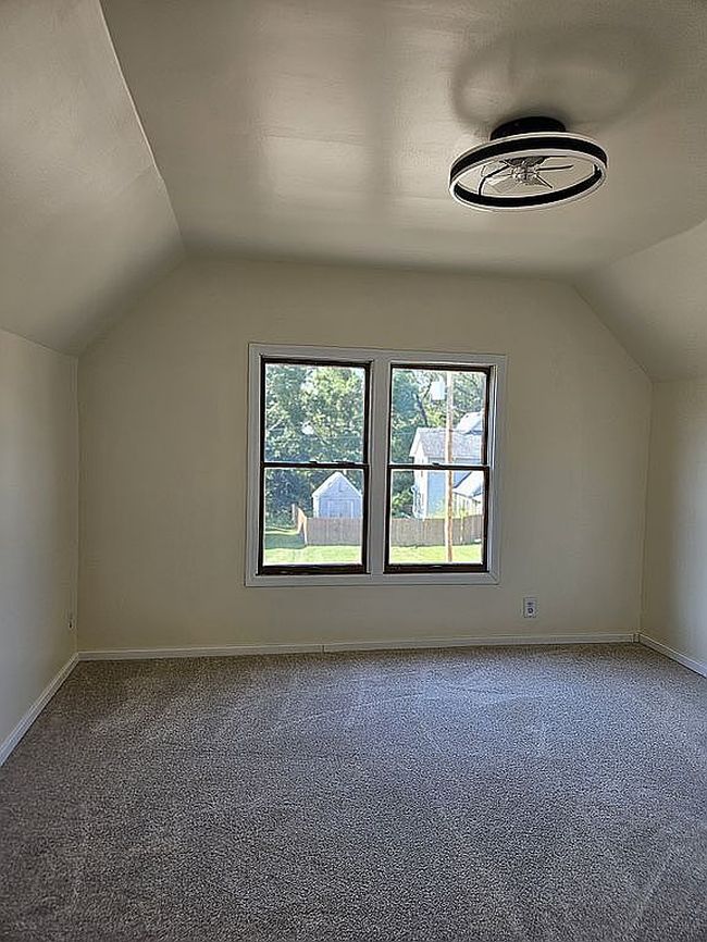 Photo of 386 Lawrence Ave, Marseilles, IL