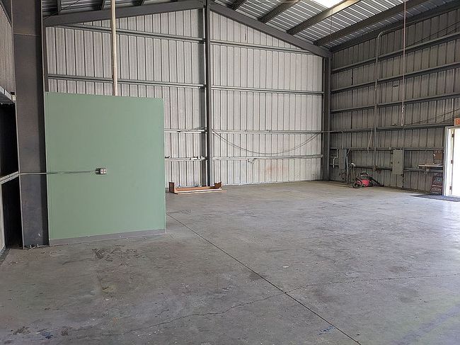 Additional photo 2 of property located at 5114 W Commerce St