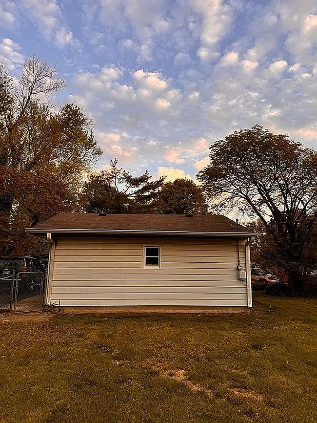 Additional photo 4 of property located at 4020 Alden Ave