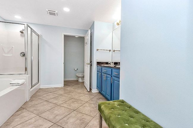 Photo of 2230 Beach Dr Apt 304, Gulfport, MS