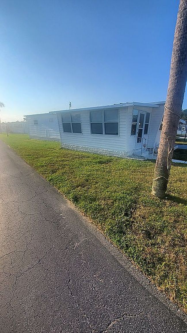 Photo of 2351 S Ridgewood Ave Lot 62, Edgewater, FL