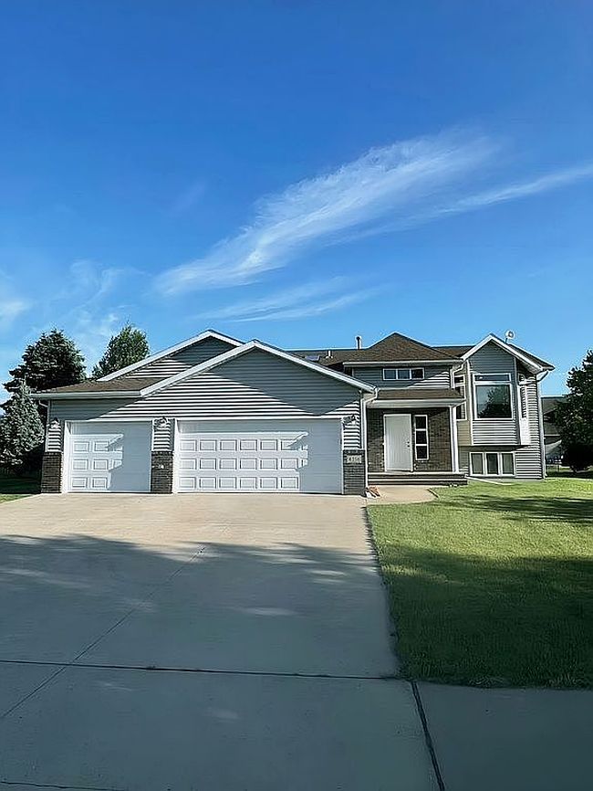 Photo of 4216 34th Ave S, Fargo, ND