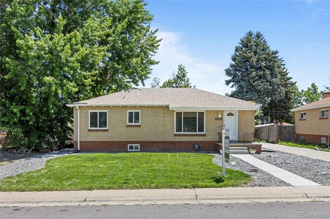 Photo of 73-10 Springfield Boulevard, Oakland Gardens, NY