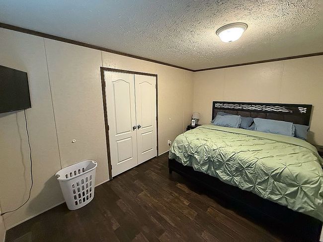 Photo of 2801 1st Ave #18, Perry, IA