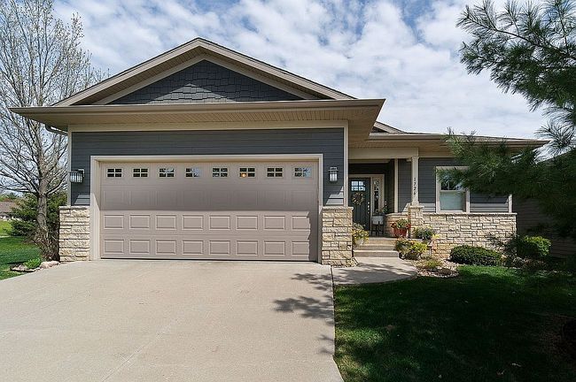 Image of 1726 Whispering Pines Cir