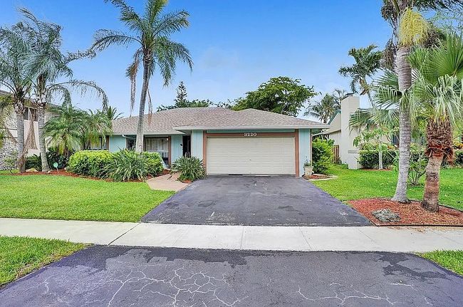 Photo of 3220 Nw 93rd Ave