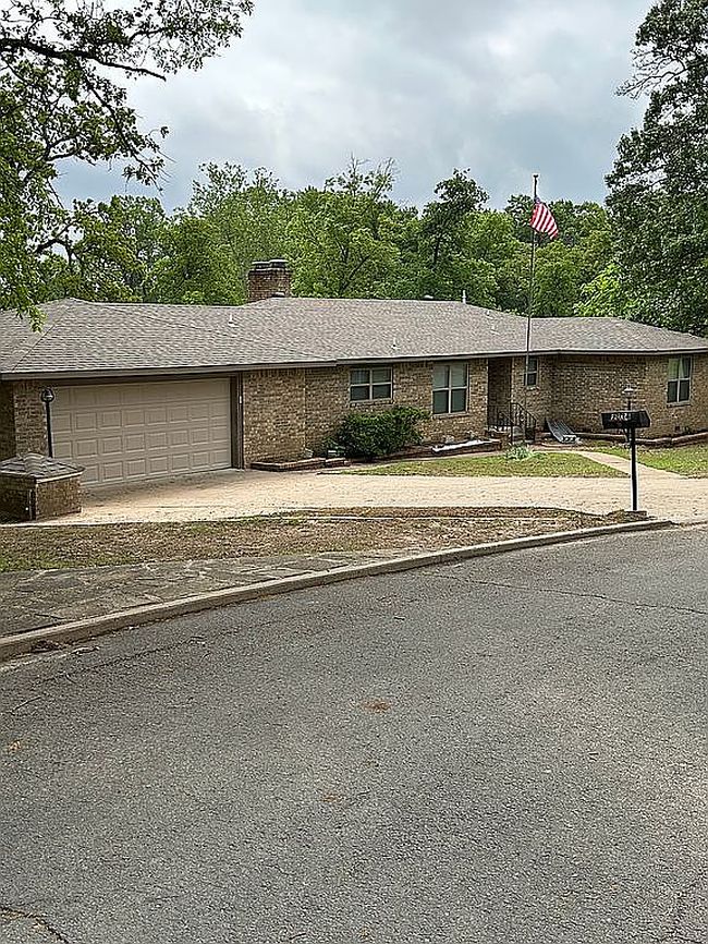 Additional photo 1 of property located at 2034 E Mcgill Cir