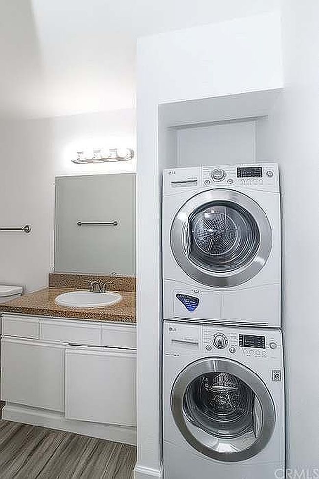 Image of 1265 Kendall Dr Apt 425